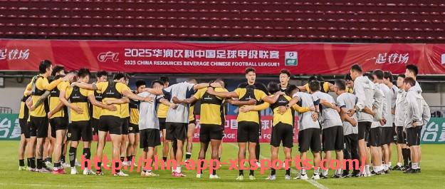 杏彩体育-NBA秋衣穿搭推荐：球迷周边服饰与运动风格融合