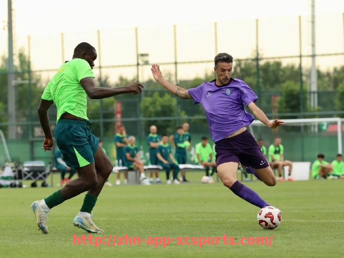 杏彩体育-世俱杯比赛历史上终场补时时间最长纪录是哪一场